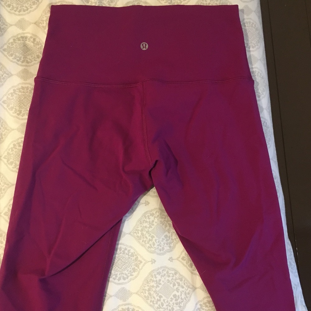 Lululemon hi-rise wunder under leggings luon 28”